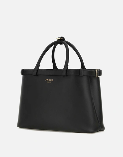 Prada バッグ 新作・セール | IFCHIC ジャパン公式サイト