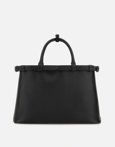 Prada バッグ 新作・セール | IFCHIC ジャパン公式サイト