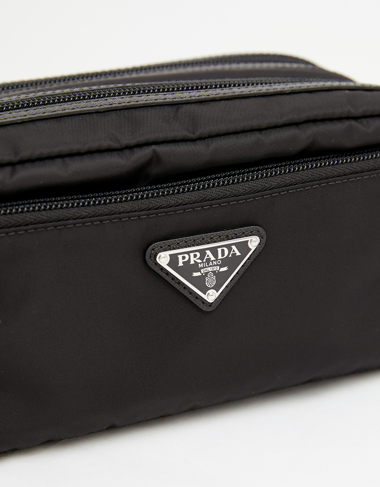 PRADA サフィアーノ ポーチ ブラック Re-Nylon xサフィアーノレザー ポーチ | PRADA - 日本