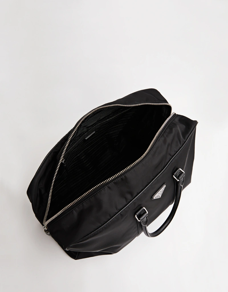 PRADA ナイロン ダッフルバッグ⭐️超美品⭐️ Prada メンズリナイロンダッフルバッグ (バッグ) IFCHIC.COM