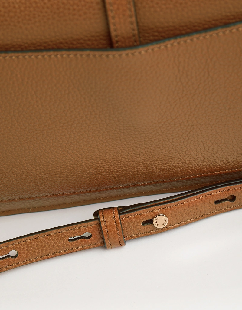Tod's Tタイムレスカーフスキンレザーフラップクロスボディバッグ