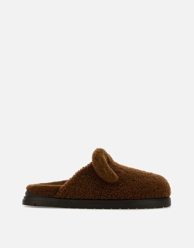 Fendi メンズ ブラウンシアリングスリッパ () IFCHIC.COM