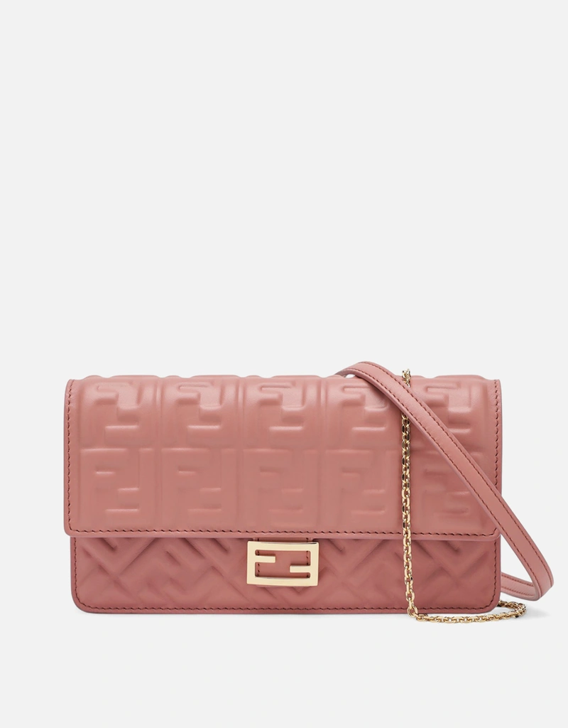 FENDI ナッパレザーウォレット Fendi ナッパレザー チェーンウォレット バゲット (財布とカード