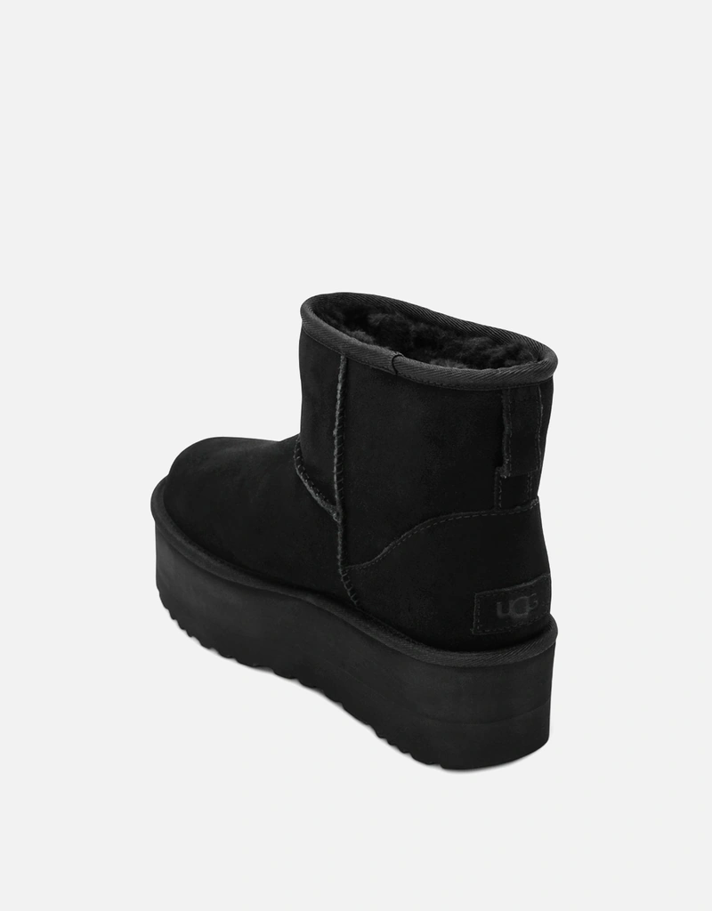 Ugg クラシックミニレザープラットフォームブーツ (すべての新品