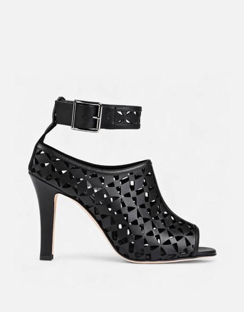 Manolo Blahnik カーフレザーTingah 105ヒールサンダル (すべての新品