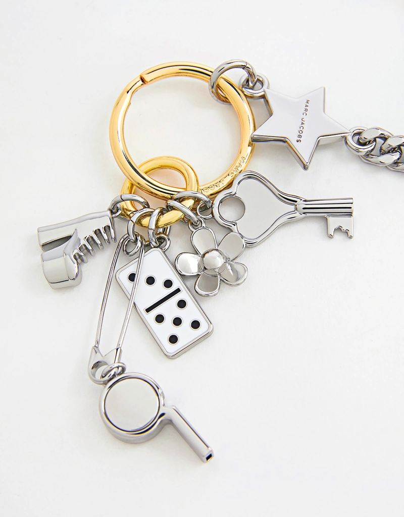 Marc Jacobs The Domino Bag Charm (キーチェーンとバッグチャーム