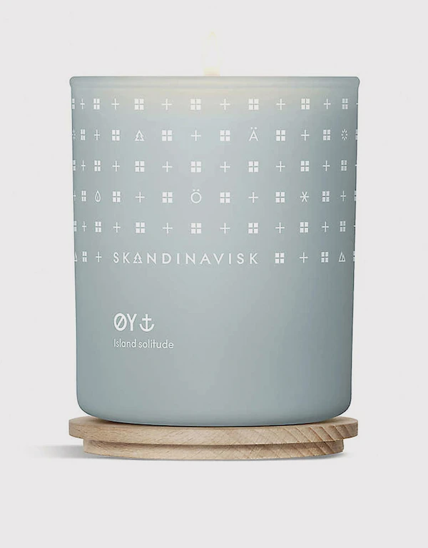 SKANDINAVISK ØY Scented Candle With Lid 200g