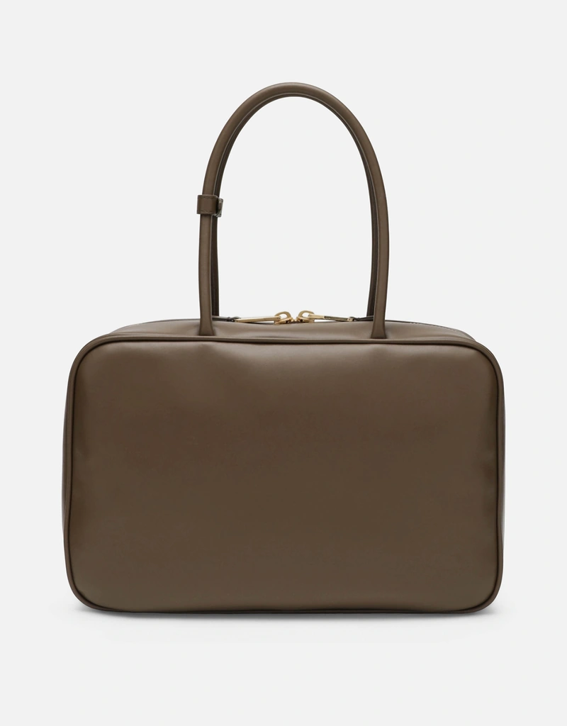 Miu Miu ボーラージカーフスキンレザーショルダーバッグ (すべての新品