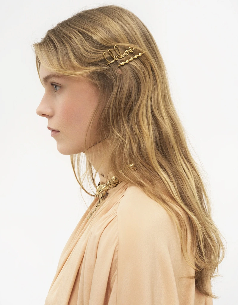 Chloé ロゴレタリング ヘアクリップ (ヘアアクセサリー,ヘアクリップ