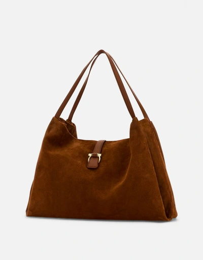 Salvatore Ferragamo バッグ 新作・セール | IFCHIC ジャパン公式サイト