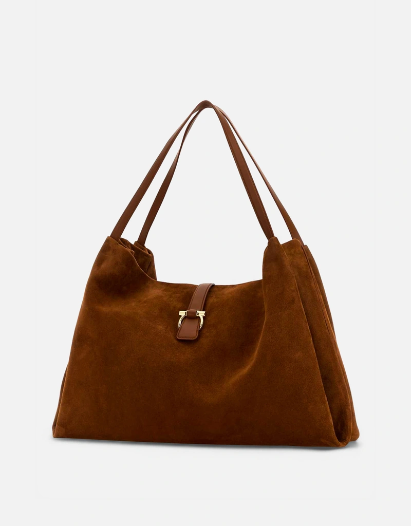 【美品】Salvatore Ferragamo スウェード　ショルダーバッグ 中古・古着通販】Salvatore Ferragamo (サルヴァトーレ フェラガモ