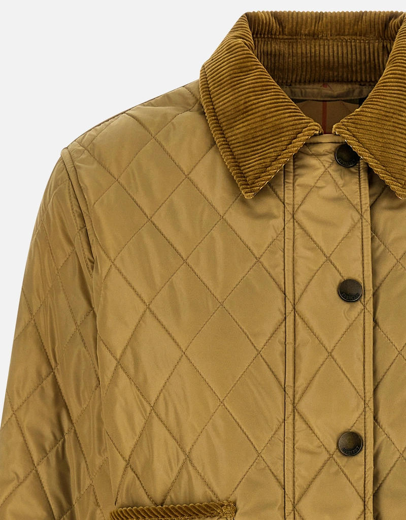 Burberry クロップド絎縫ナイロンジャケット (すべての新品) IFCHIC.COM