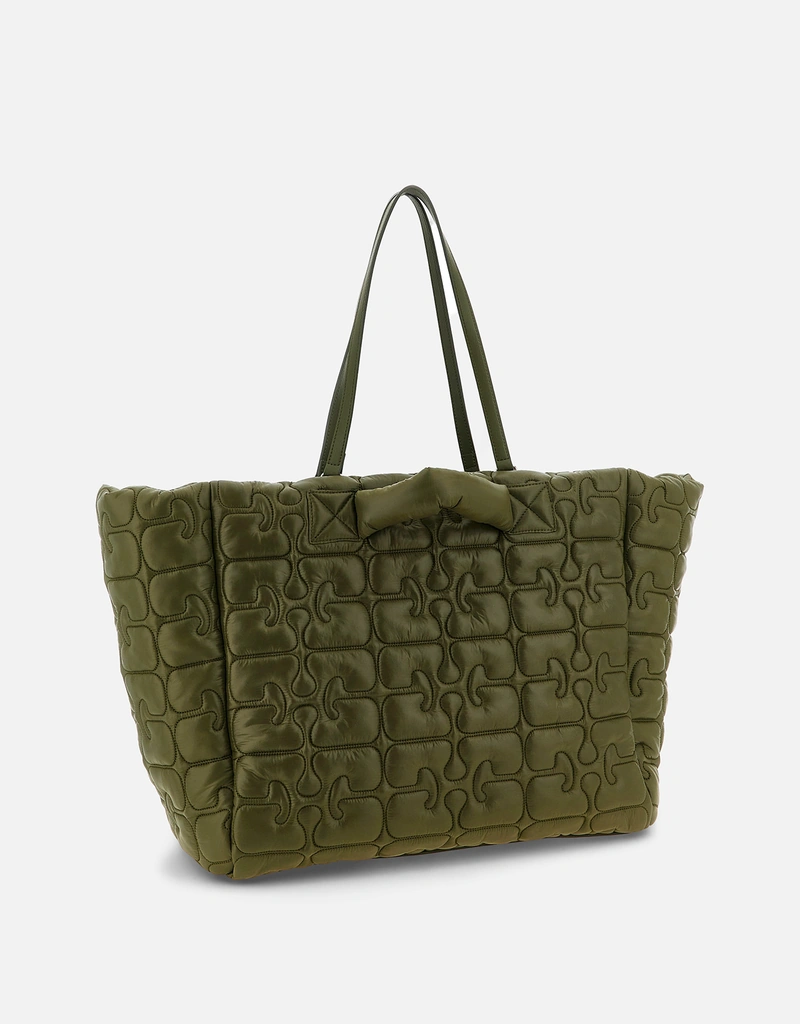 Ganni キルティング Re-Tech XXL トートバッグ () IFCHIC.COM