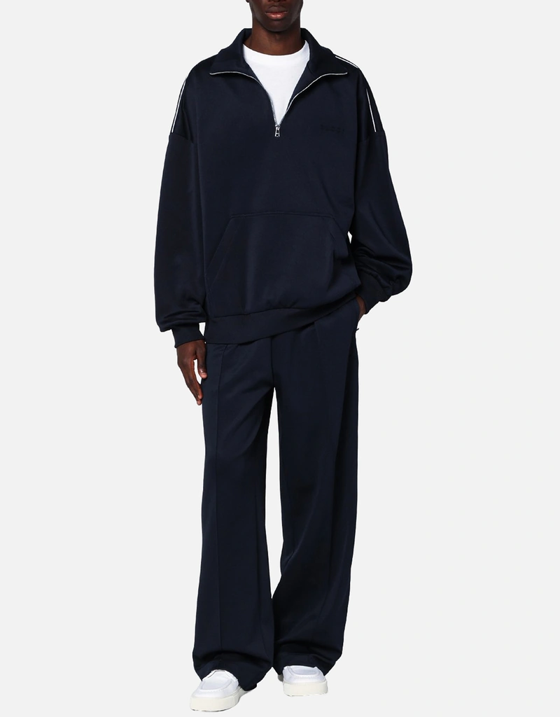 Gucci Navy blue pants in technical jersey (All New In) IFCHIC.COM Gucci Navy blue pants in technical jersey (All New In) IFCHIC.COM