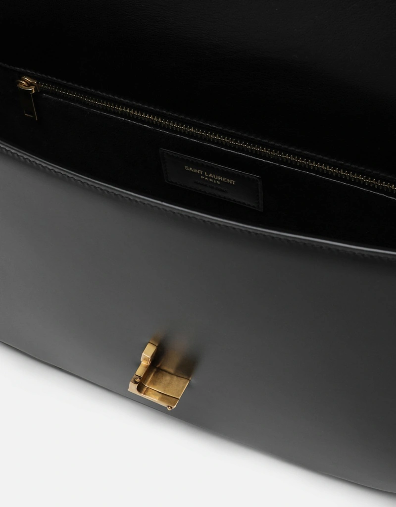 Saint Laurent ソルフェリーノミディアムボックスラムスキンショルダー