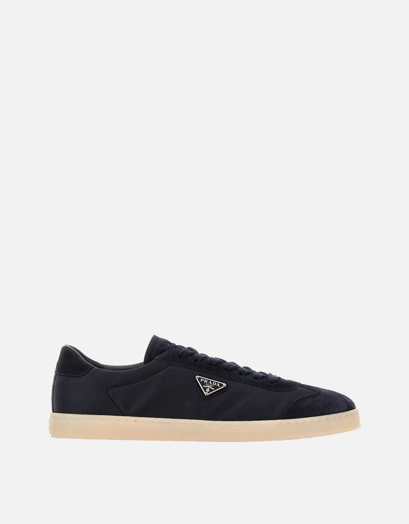 Prada メンズ Re-Nylonとスエードスニーカー () IFCHIC.COM