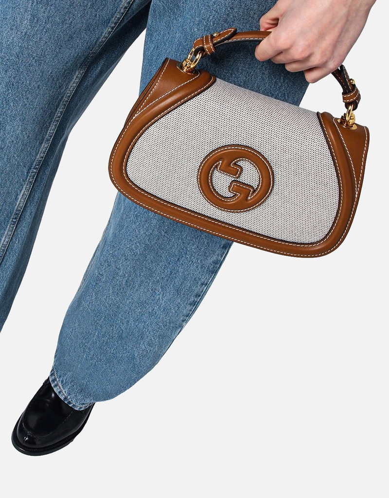 Gucci ブロンディミディアムキャンバスクロスボディバッグ (すべての