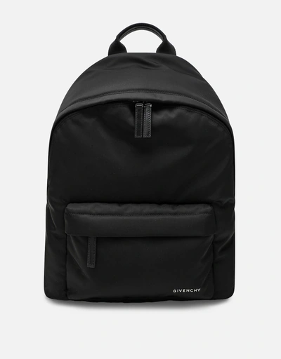 Givenchy バックパック | バッグ 新作・セール | IFCHIC ジャパン公式