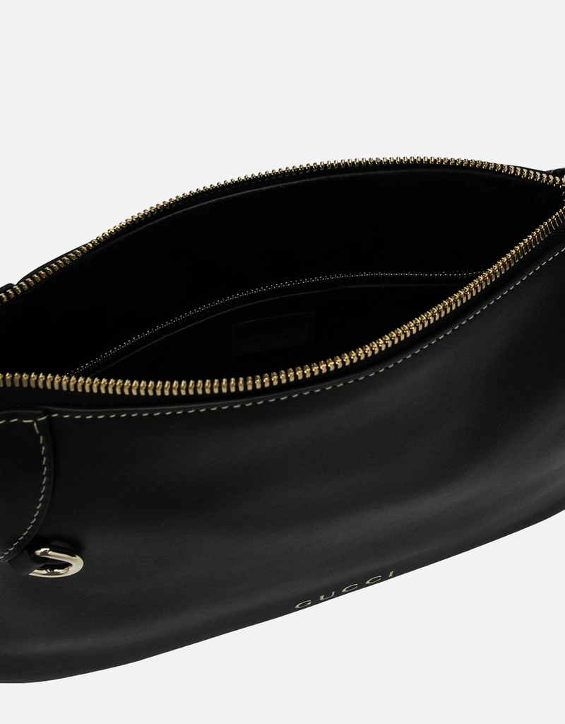 Gucci GGエンブレムミディアムレザーショルダーバッグ (すべての新品