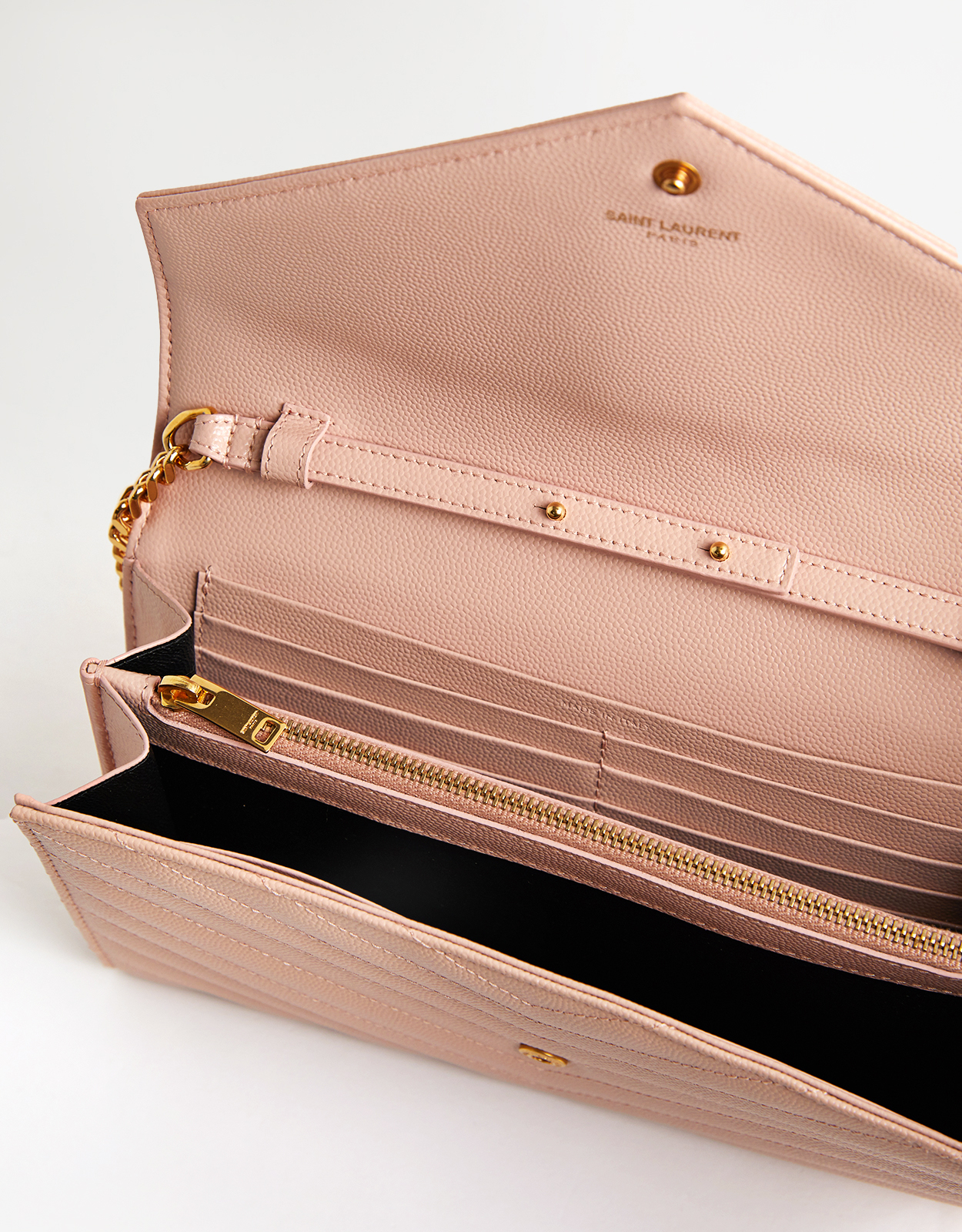 Saint Laurent クラシックカサンドルグレインカーフスキンクロスボディ