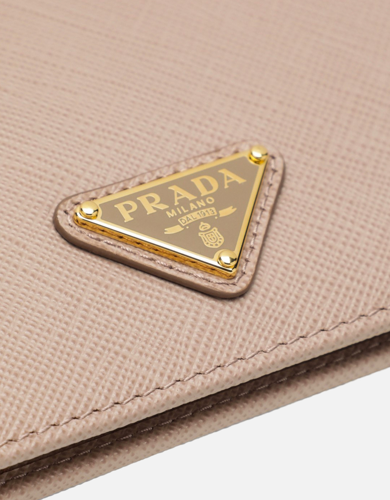 Prada スモールサフィアーノレザー財布 (財布とカードホルダー,財布