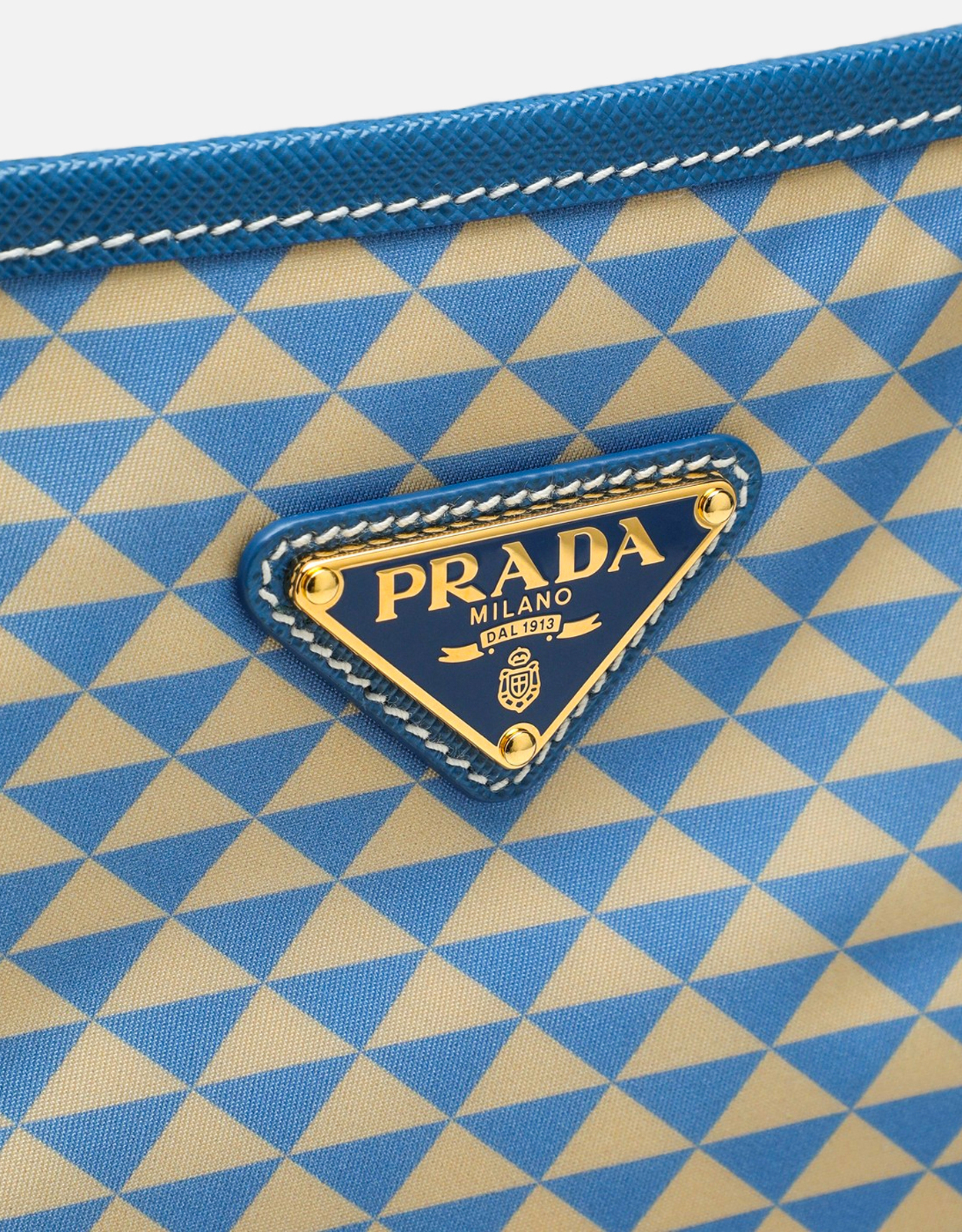 Prada ライトブルーナイロンバッグ (すべての新品) IFCHIC.COM