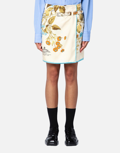 Prada シルクプリント入りサンドカラーミニスカート (ドレス) IFCHIC.COM
