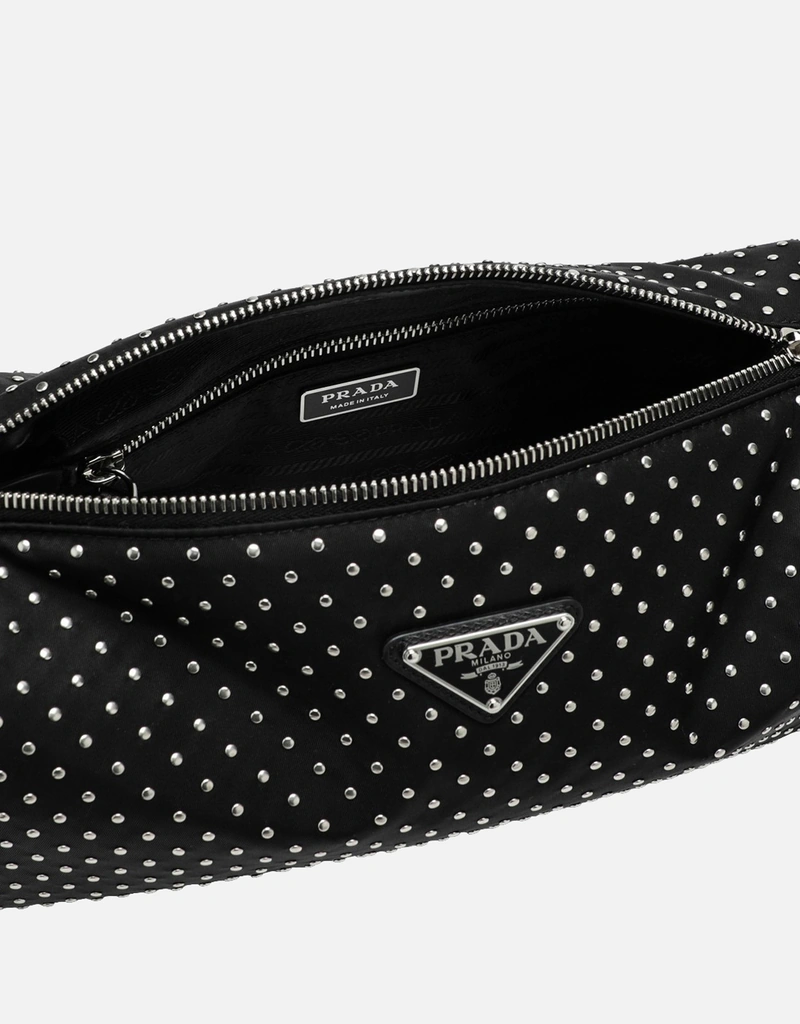 Prada ブラック再生ナイロンスタッズ付きショルダーバッグ (すべての