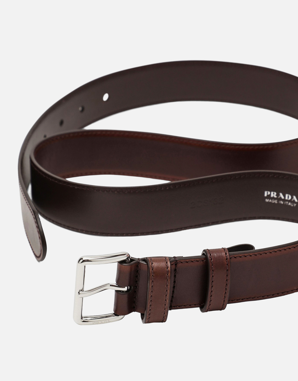 Prada メンズアンティーク仕上げカーフスキンレザーベルト (アクセサリ