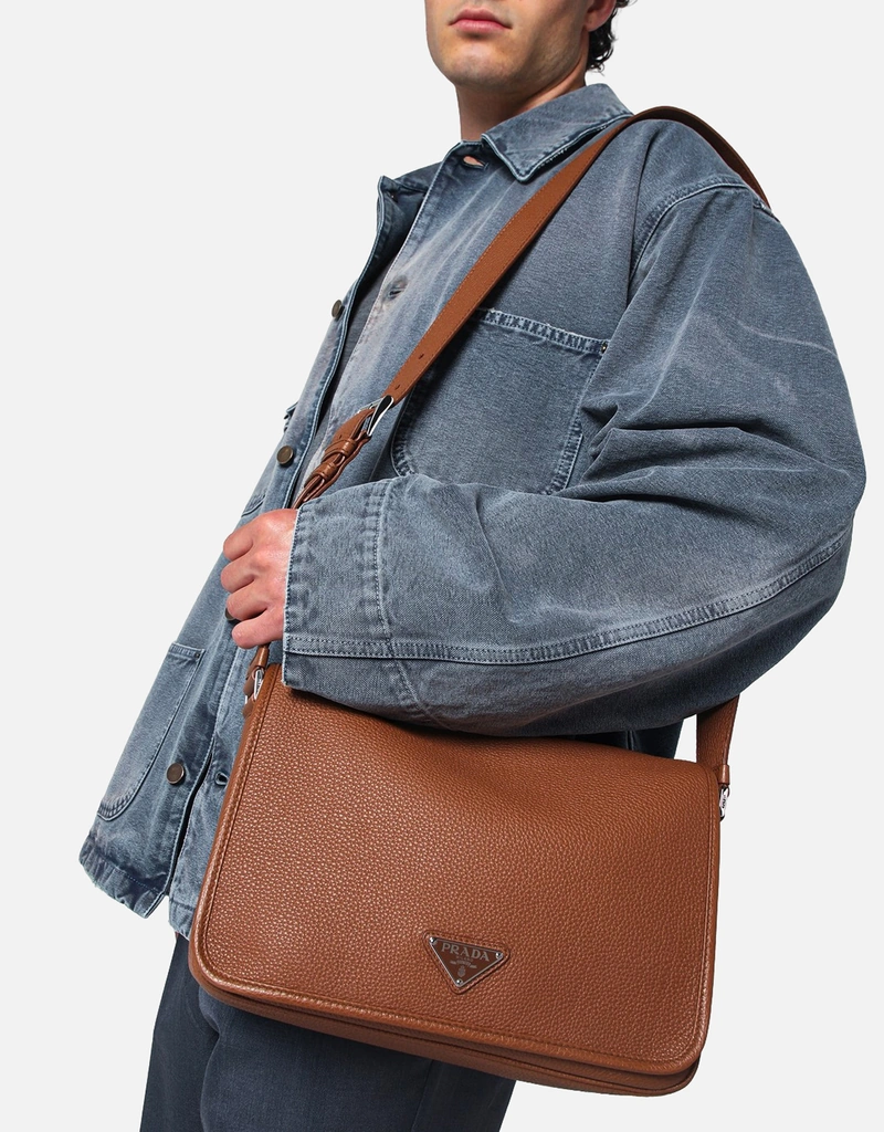 Prada メンズ カーフレザー コニャック カラーレザー ショルダーバッグ