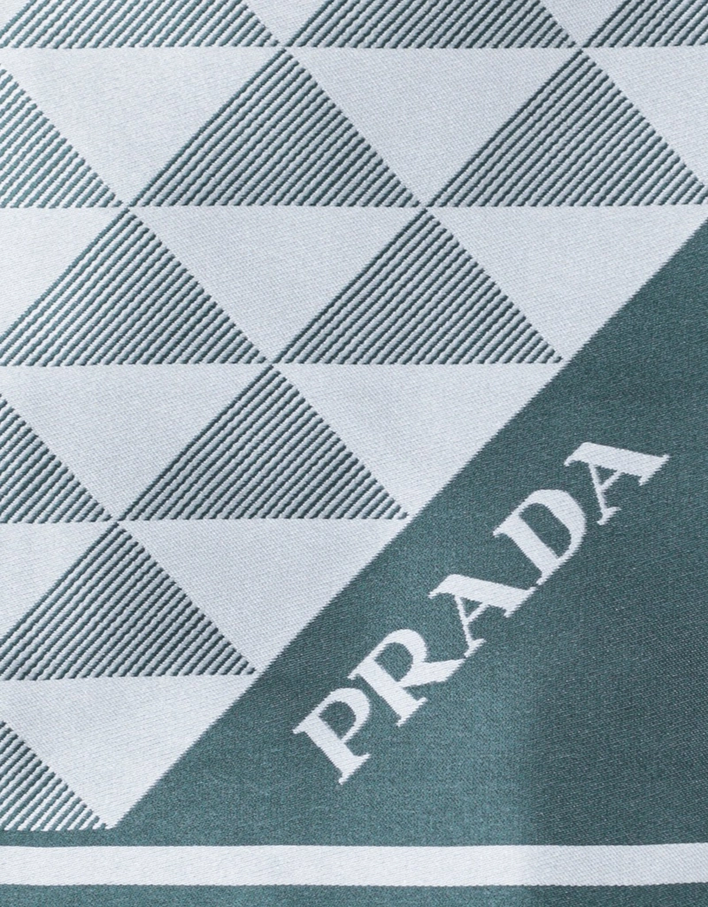 Prada プリントシルクスキニースカーフ (スカーフ) IFCHIC.COM