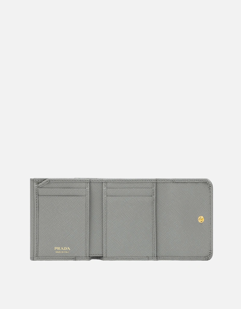 PRADA サフィアーノレザー 三つ折り財布 ライトグレー Prada スモールライトグレーサフィアーノレザーウォレット (財布と
