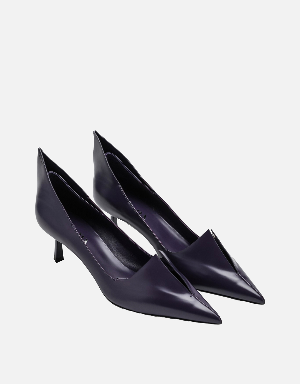 Prada ブラッシュドレザーパンプス (すべての新品) IFCHIC.COM