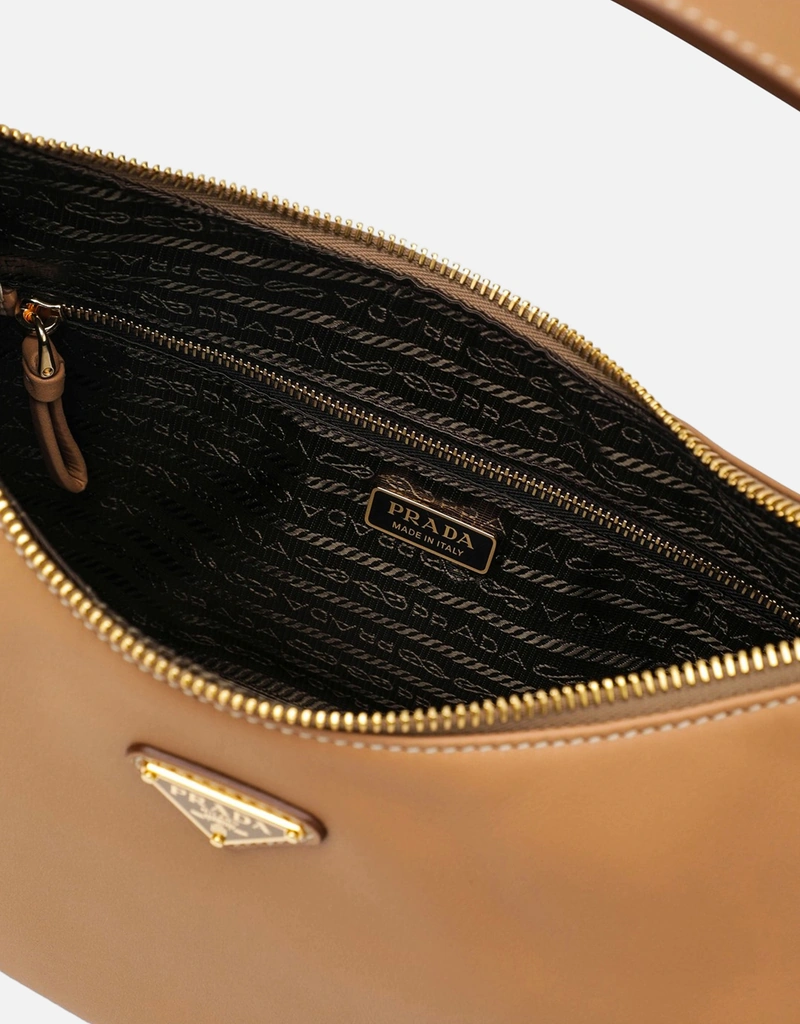 Prada ライトブラウンレザーショルダーバッグ (すべての新品) IFCHIC.COM