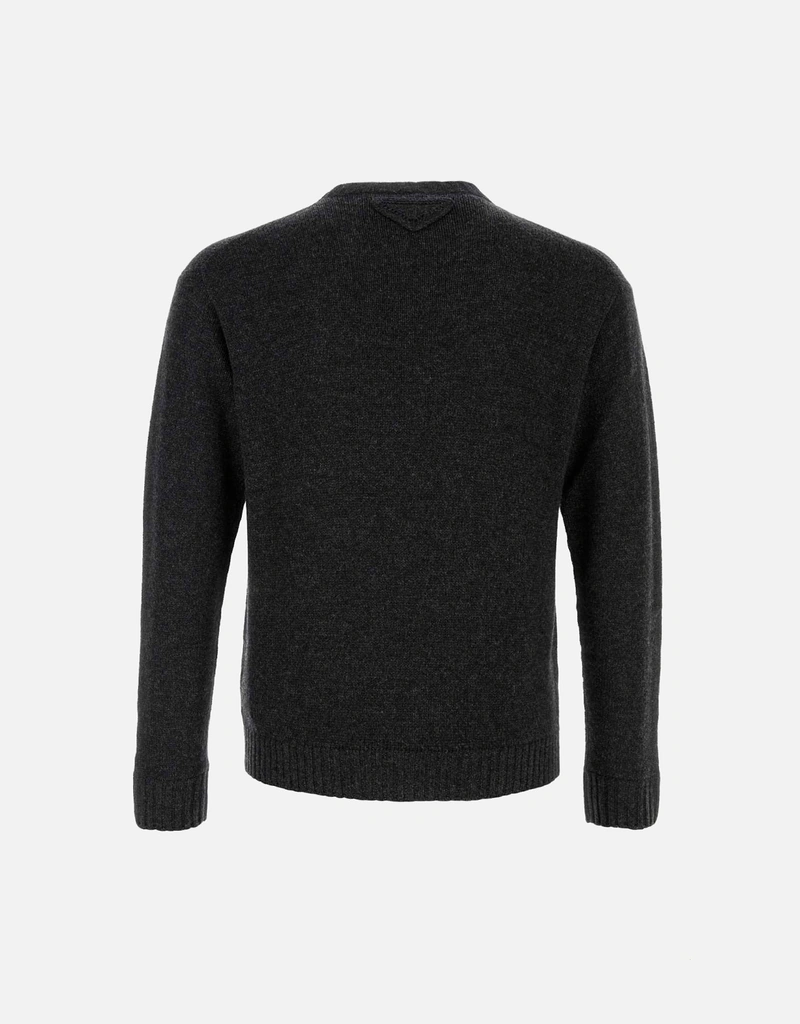 美品 プラダ ハイゲージ クルーネック ニット セーター チャコールグレー PRADA（ニット/セーター ・ グレー/灰色系）のフリマアイテム一覧