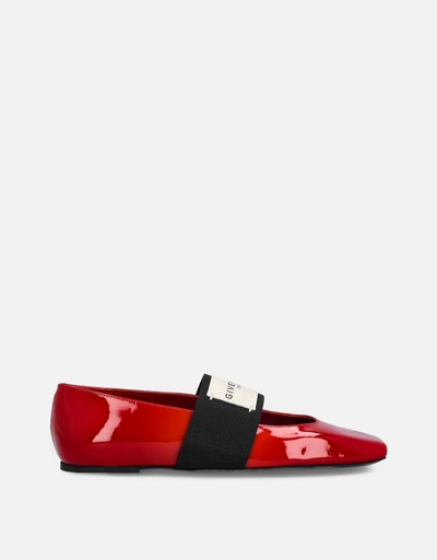 Givenchy スライススクエア漆面子牛革バレエフラットシューズ