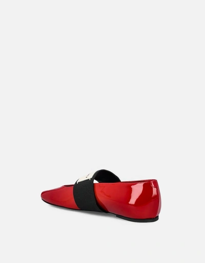 ✳︎新品✳︎GIVENCHY✳︎レザーバレエシューズ ジバンシィのラベル付き“スクエアトゥ”バレエシューズ、パテントレザー