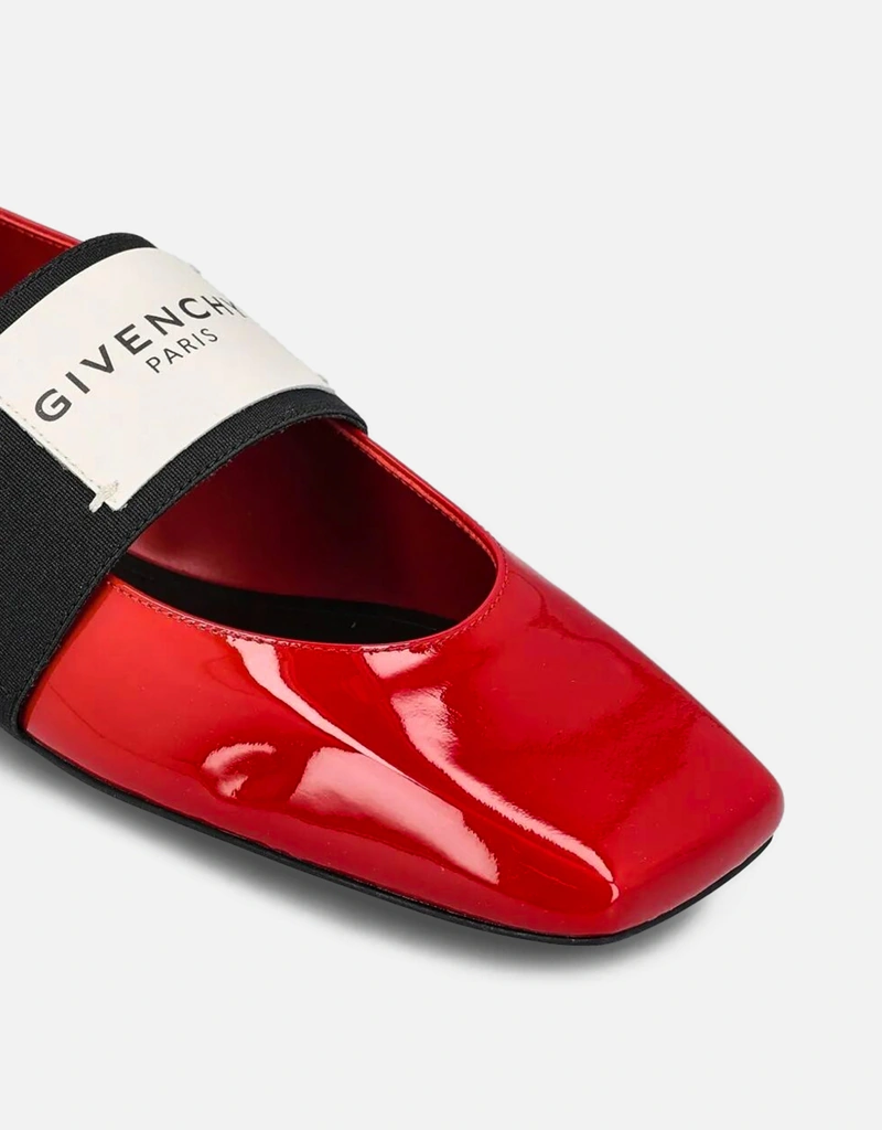 Givenchy スライスドスクエア パテントカーフレザーバレリーナ (すべて