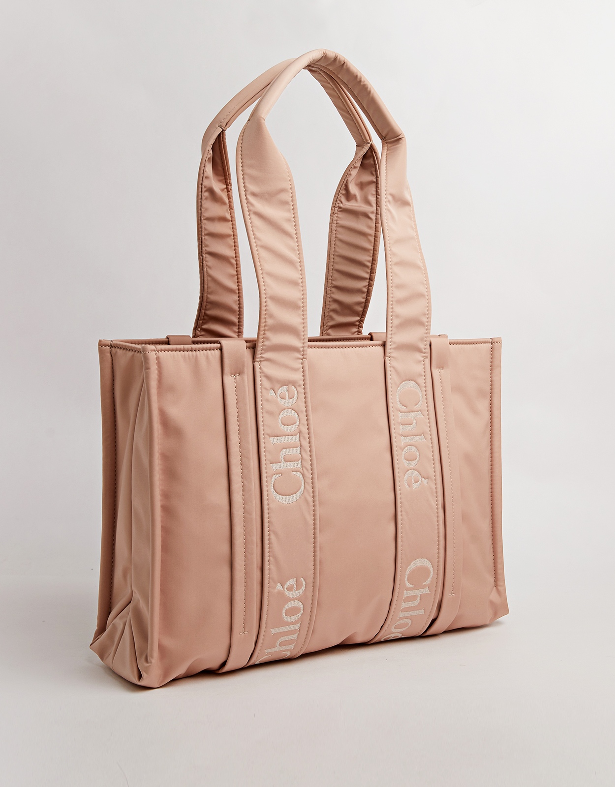 Chloé ウッディミディアムナイロントートバッグ () IFCHIC.COM