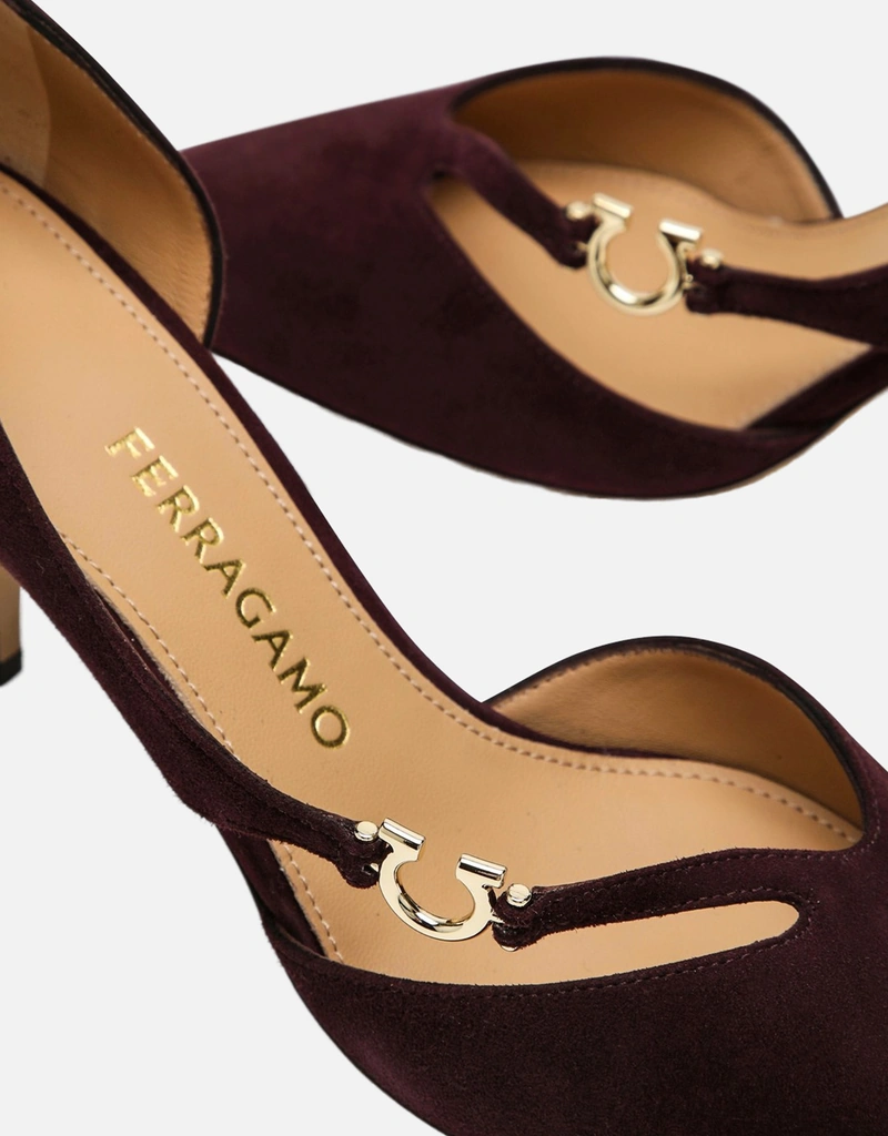 Salvatore Ferragamo ガンチーニディテール付きパンプス (すべての新品