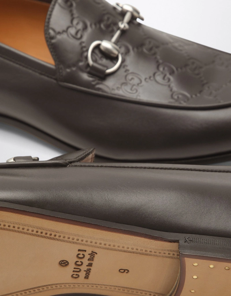 Gucci メンズ ブラウンレザーGGバックルモカシン (シューズ) IFCHIC.COM