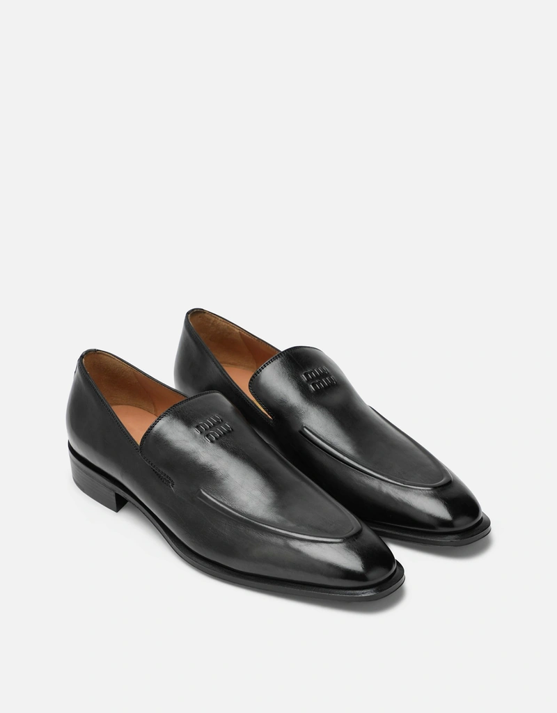 Miu Miu カーフレザー ローファー (すべての新品) IFCHIC.COM