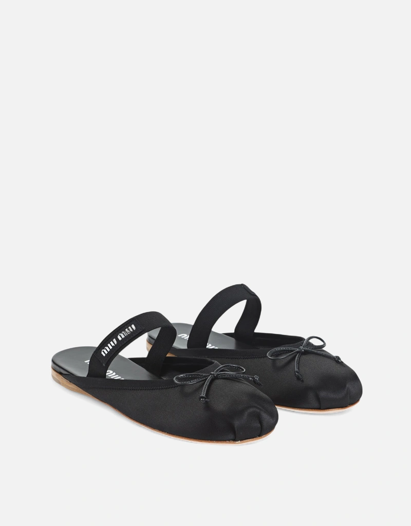 Miu Miu ロゴディテール付きサテン製ミュール (すべての新品,シューズ