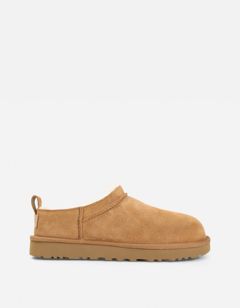 Ugg クラシックマイクロスエードショートブーツ (すべての新品