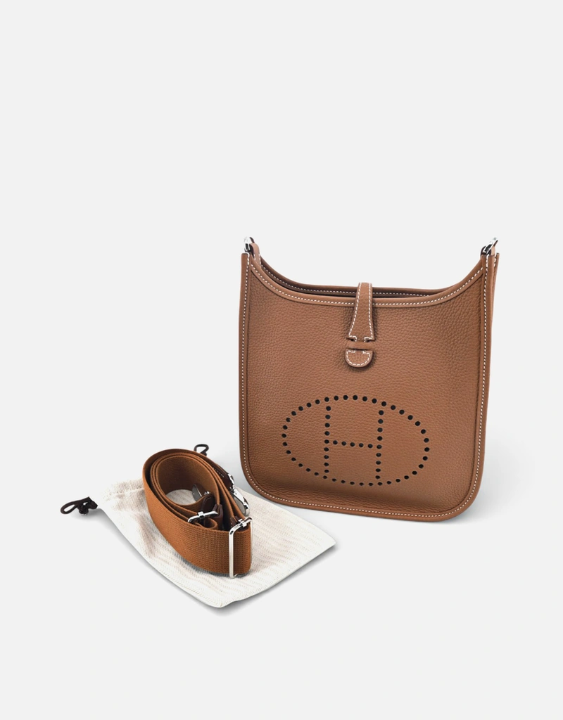 エルメス HERMES エヴリン23 ショルダーバッグ バッグ レザー トリヨンクレマンス トリヨンクレマンス レディース アイボリー系 【中古】 HERMES - エルメス HERMES エヴリン23 ショルダーバッグ バッグ レザー