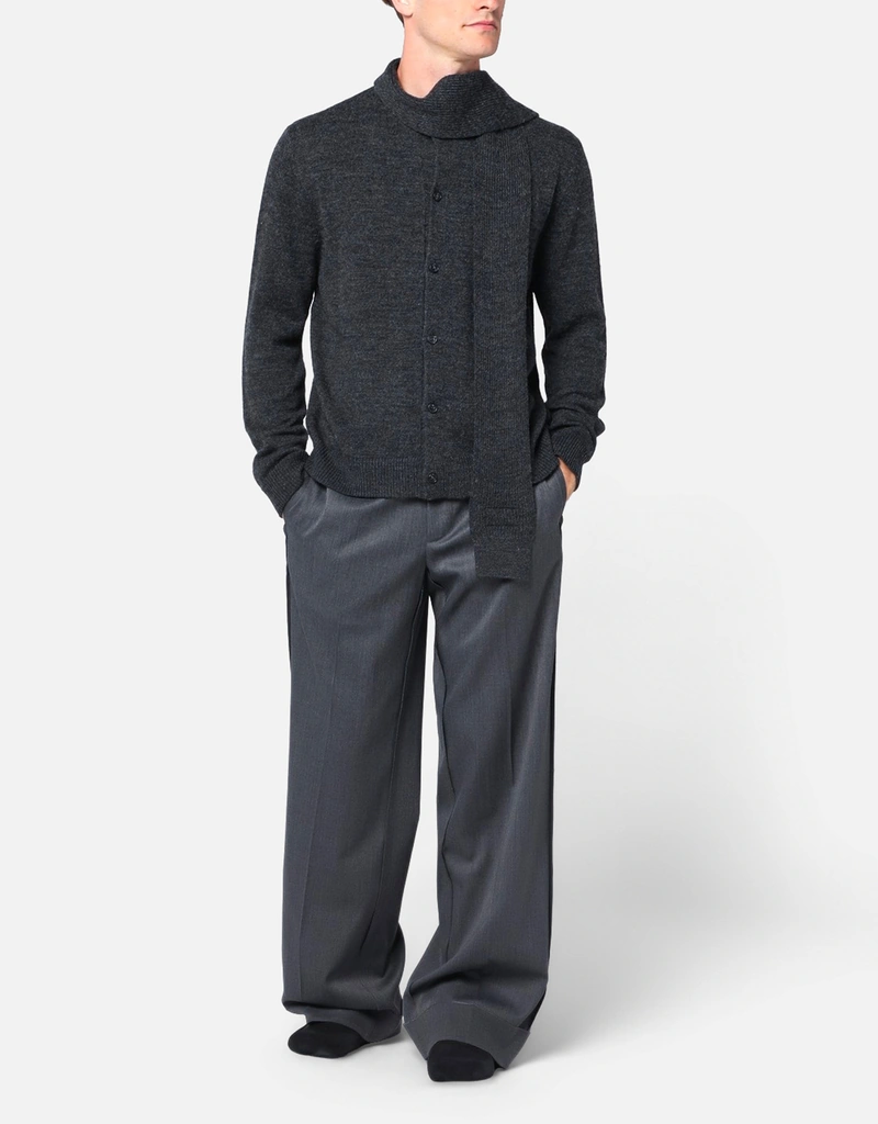 けんけんMM6 Maison Margiela ダークグレー ドッキング MM6 Maison Margiela Men's Knit Virgin Wool Blend Cardigan With