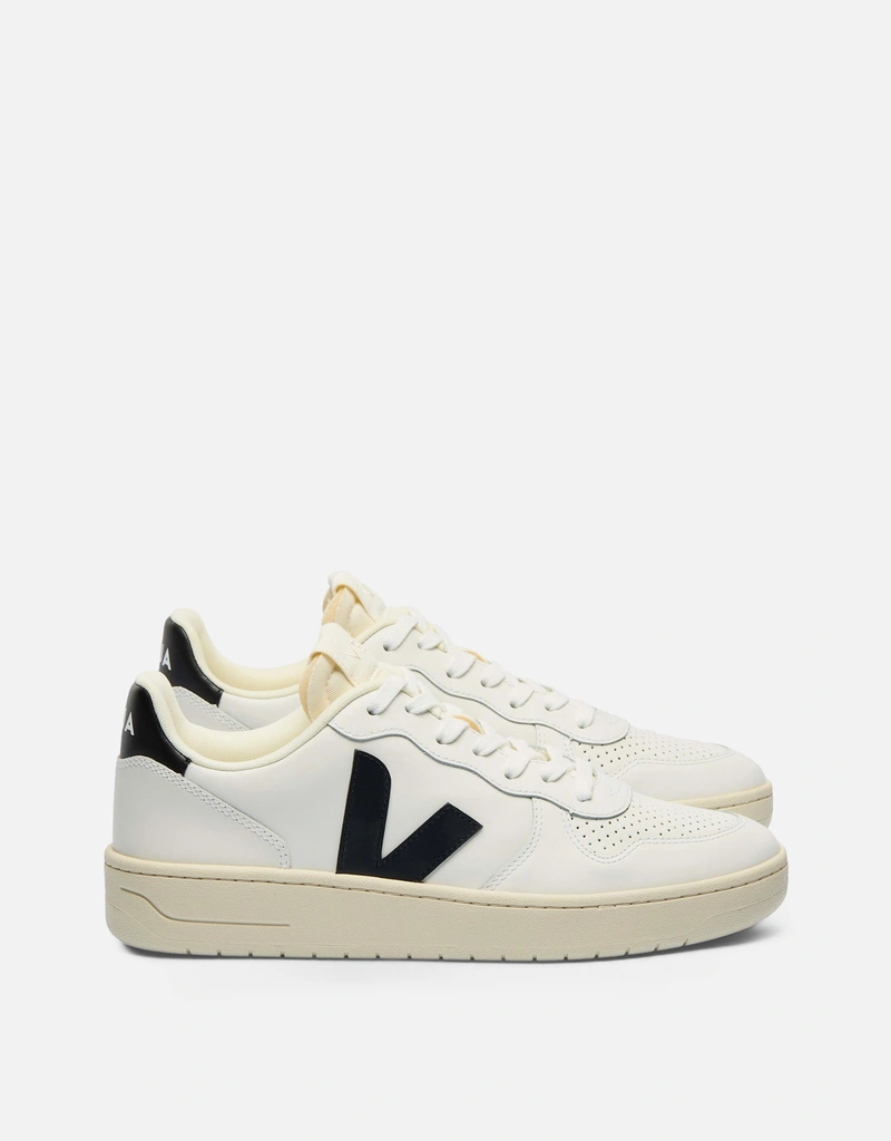 Veja レザー ホワイト ブラック スニーカー (すべての新品) IFCHIC.COM