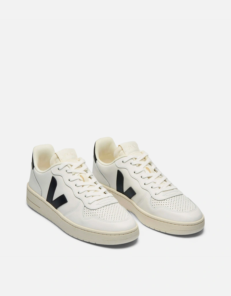 VEJA ホワイト/ブラック スニーカー Veja レザー ホワイト ブラック スニーカー (すべての新品) IFCHIC.COM