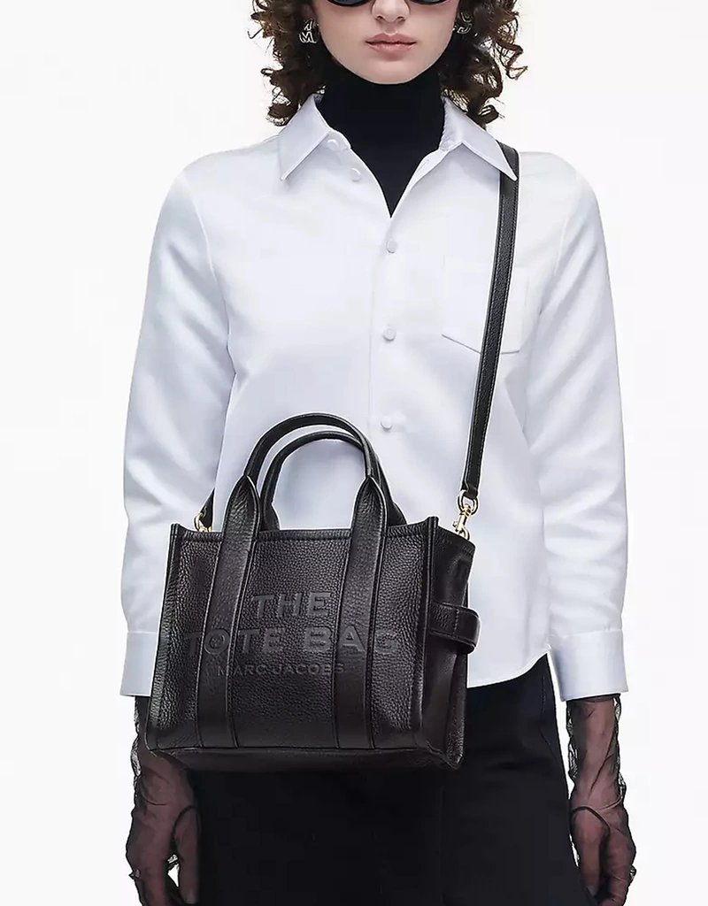 Marc Jacobs The Leather Small Tote Bag (すべての新品,バッグ