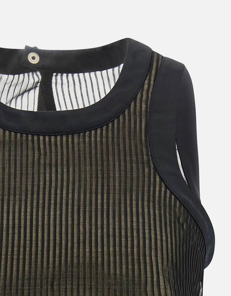 Sacai シフォンセミシアープリーツトップス (すべての新品) IFCHIC.COM